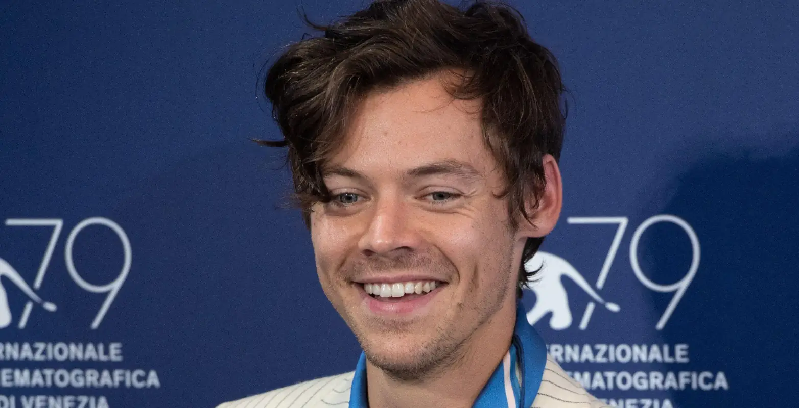 Harry Styles is praised after kissing Nick Kroll on the lips at film premiere