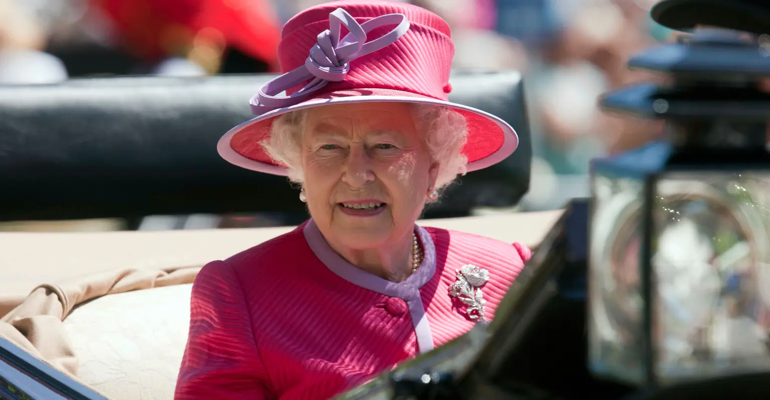 Moment White House Press Secretary learns of the Queen's death mid-briefing