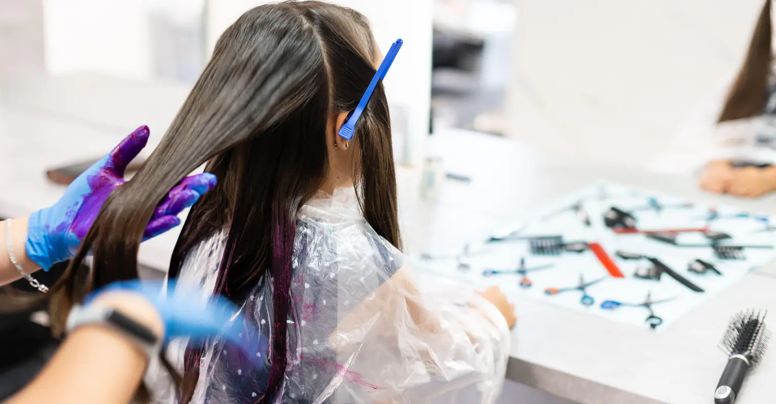 Mother hits back after being slammed for bleaching her 5-year-old daughter’s hair