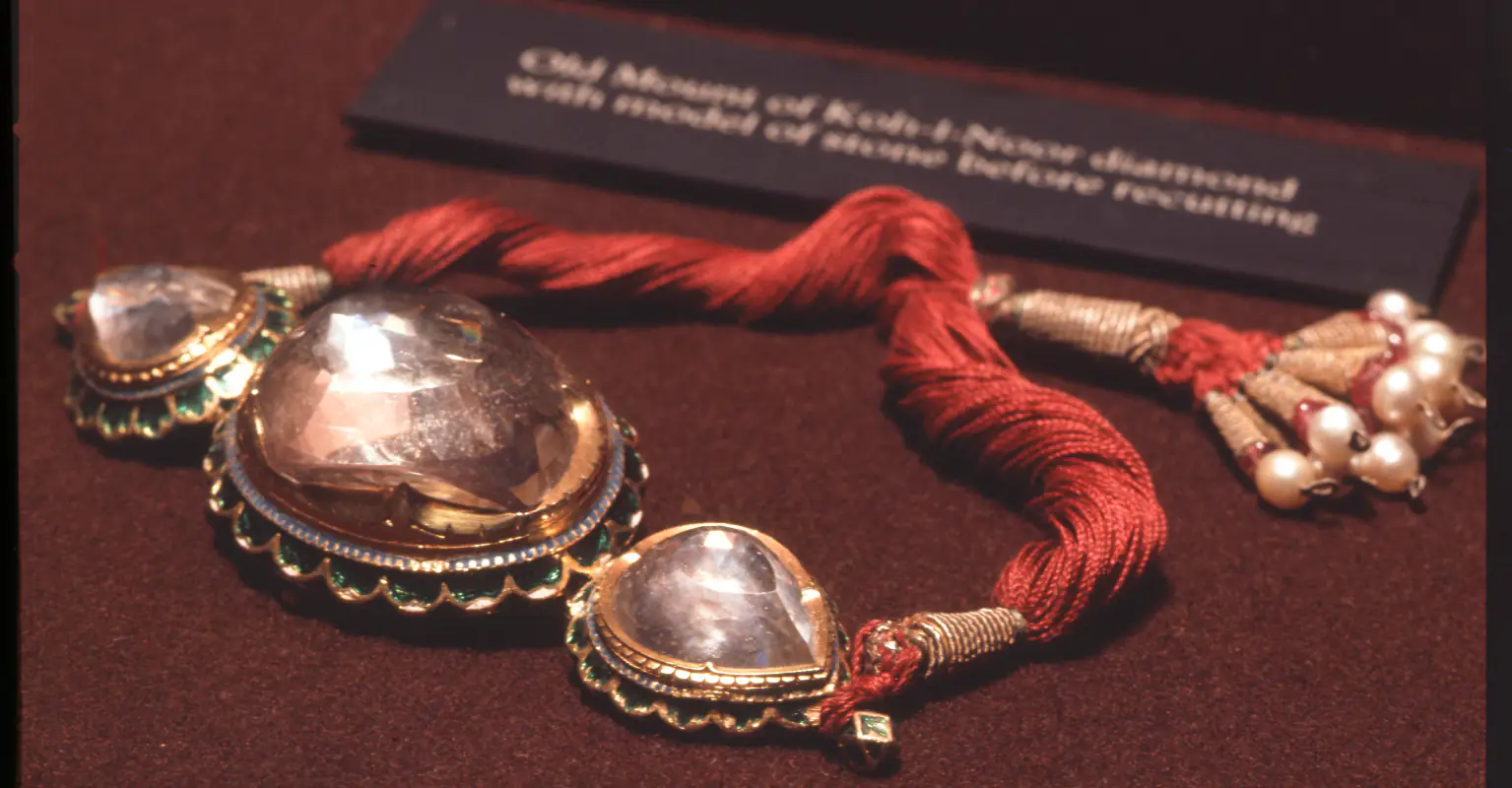 Camilla may not wear Queen Mother's controversial Koh-i-Noor crown for coronation