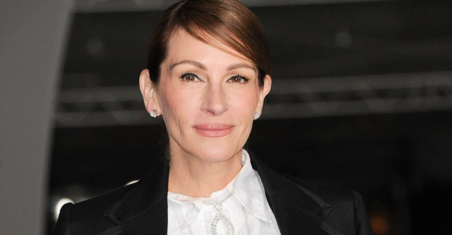 Julia Roberts says Martin Luther King Jr. and Coretta Scott King paid for her birth