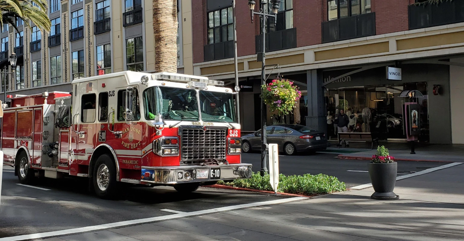 Investigation launched after woman in bikini exits California fire truck and enters strip club