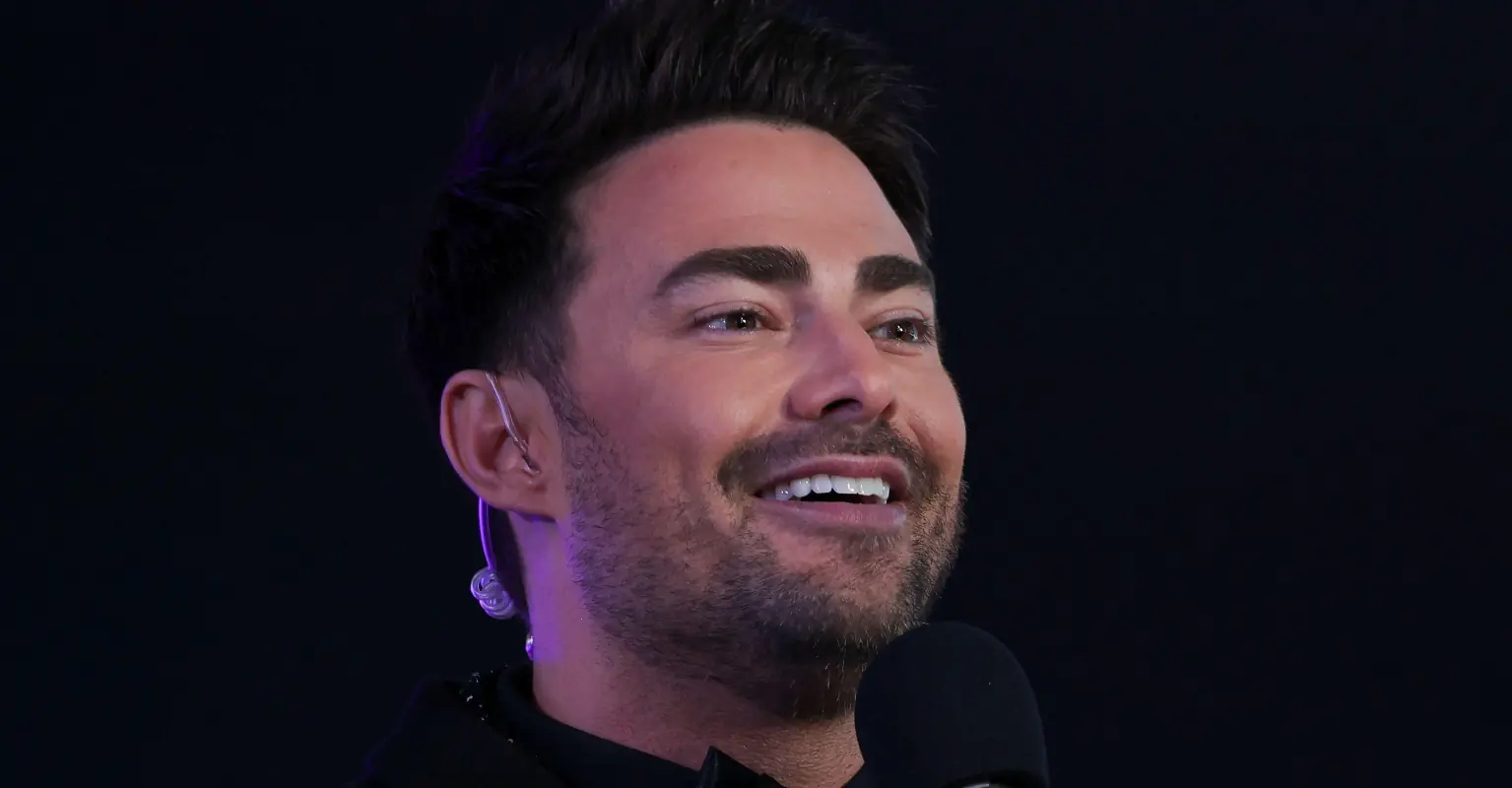 Jonathan Bennett reacts to Candace Cameron Bure's 'traditional marriage' remarks