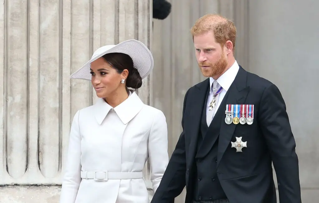 wp-image-1263179046 size-large