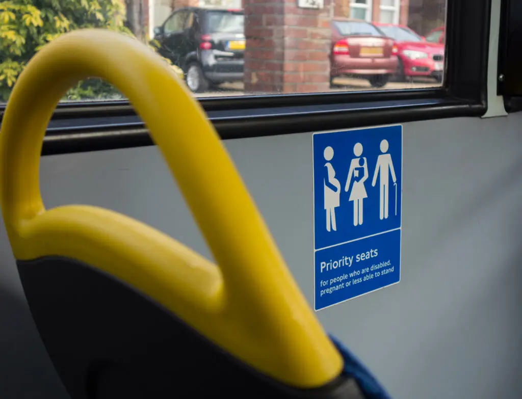 size-large wp-image-1263176501