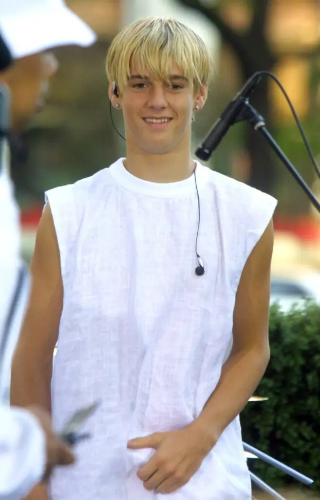 size-large wp-image-1263176536