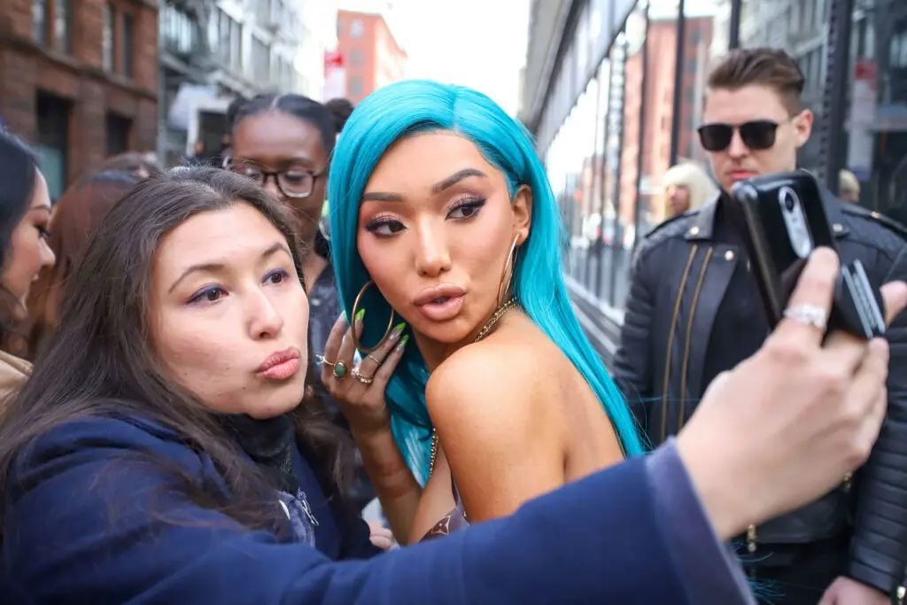 wp-image-1263177609 size-large