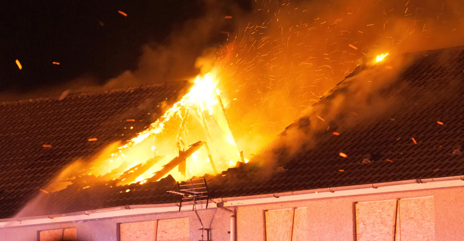 Dad launches GoFundMe after ex allegedly burns house down because another woman answered his phone