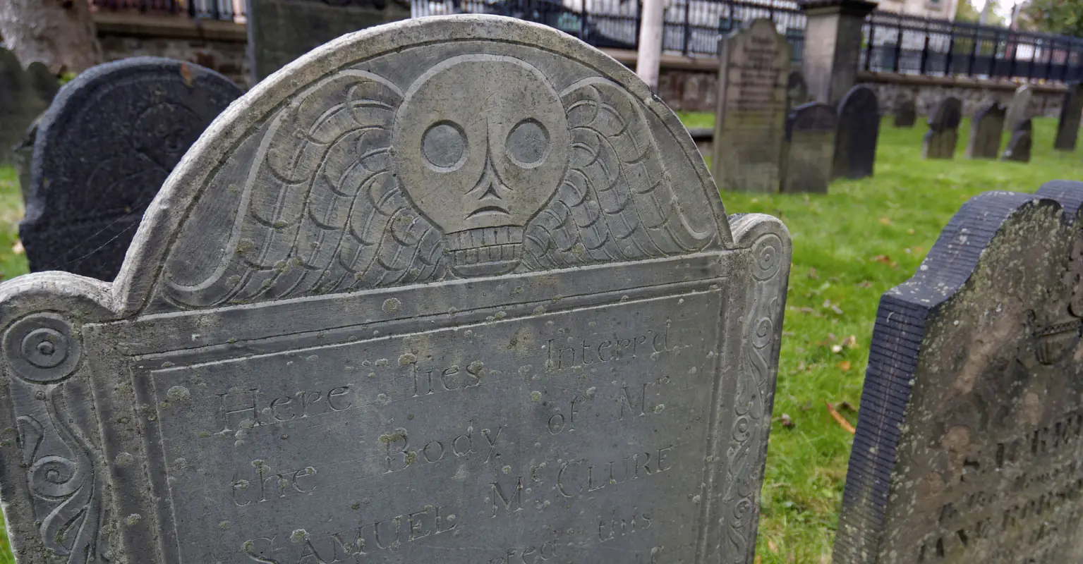 Doctor scared of being buried alive had a window installed in his grave