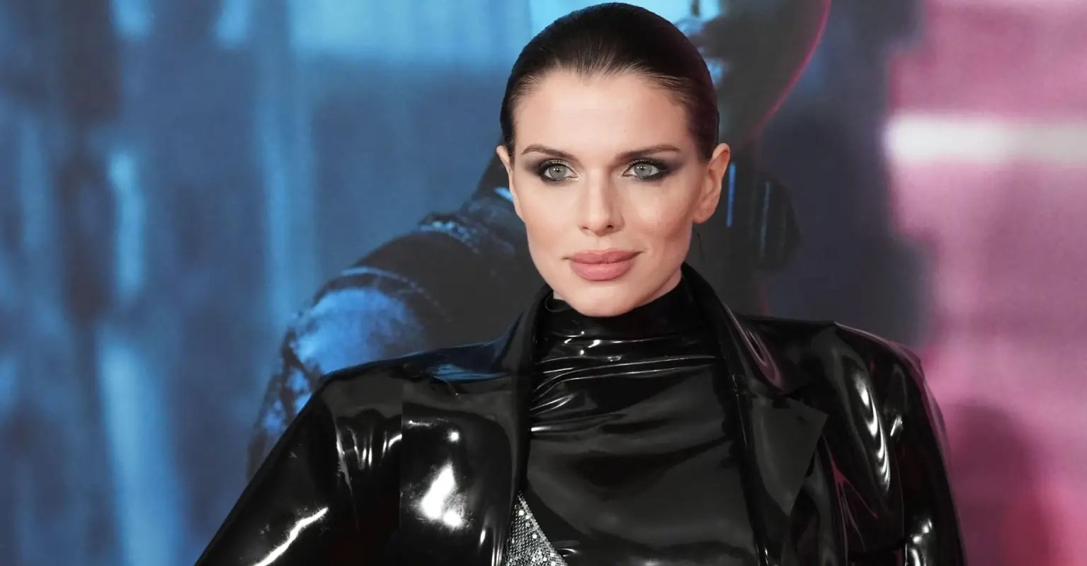 Julia Fox makes risqué comment about Kanye West's 'manhood'