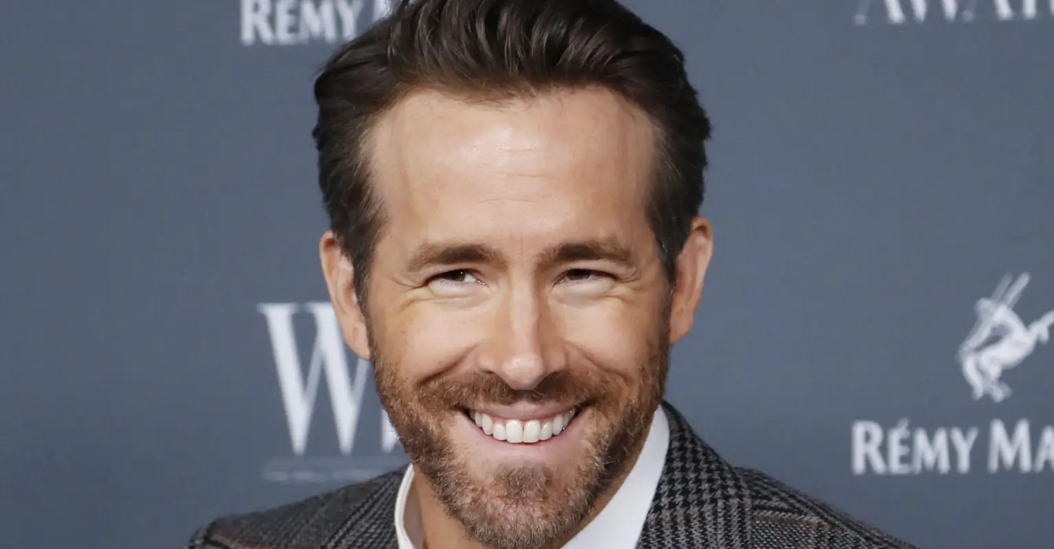 Ryan Reynolds joins Tumblr as celebrities continue to leave Twitter