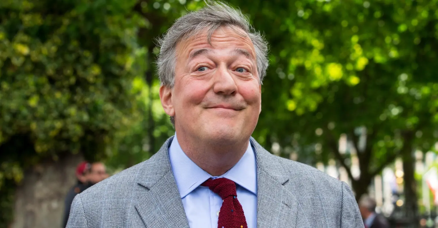 Stephen Fry joins list of celebrities quitting Twitter after Elon Musk's takeover