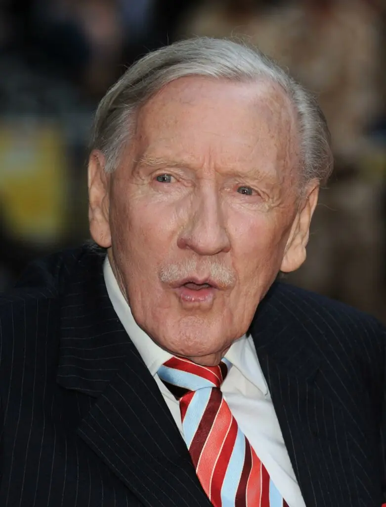 size-large wp-image-1263184407