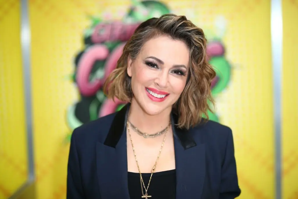 wp-image-1263185429 size-large