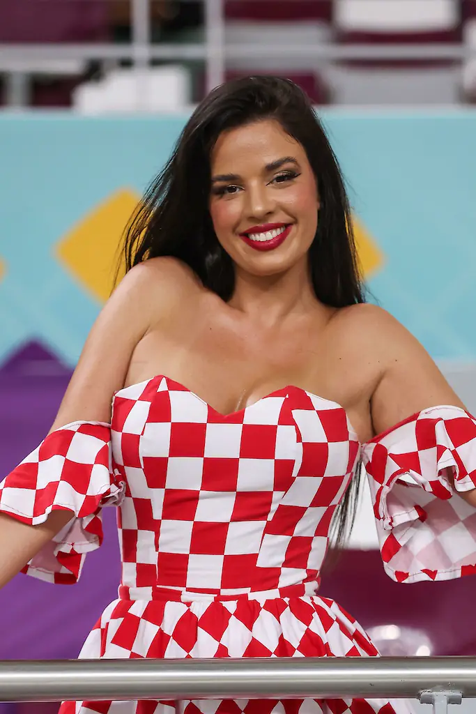 size-full wp-image-1263183208