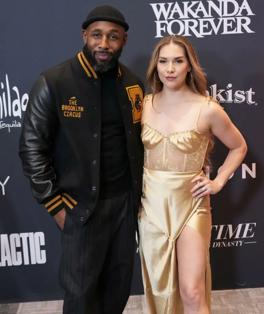 wp-image-1263184189 size-large