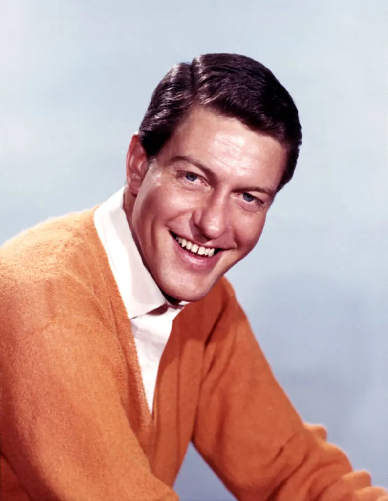 size-large wp-image-1263183880