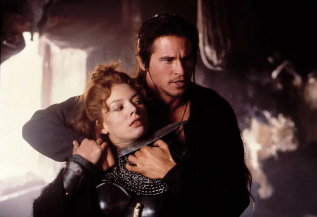 wp-image-1263181277 size-large