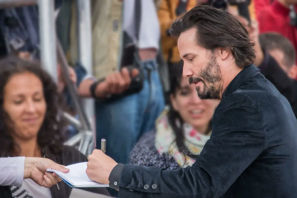 size-large wp-image-1263181942