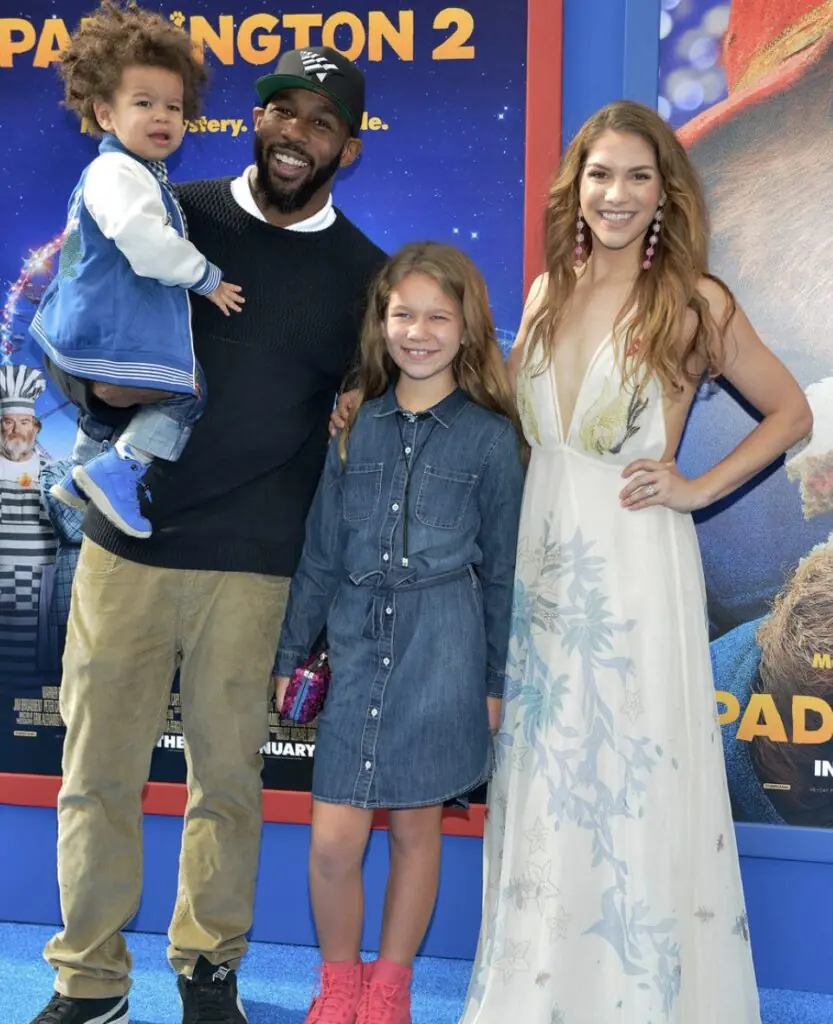 size-large wp-image-1263184134