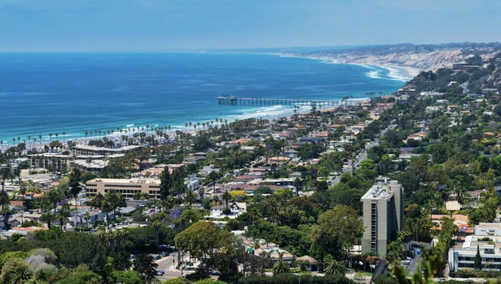 size-large wp-image-1263184171