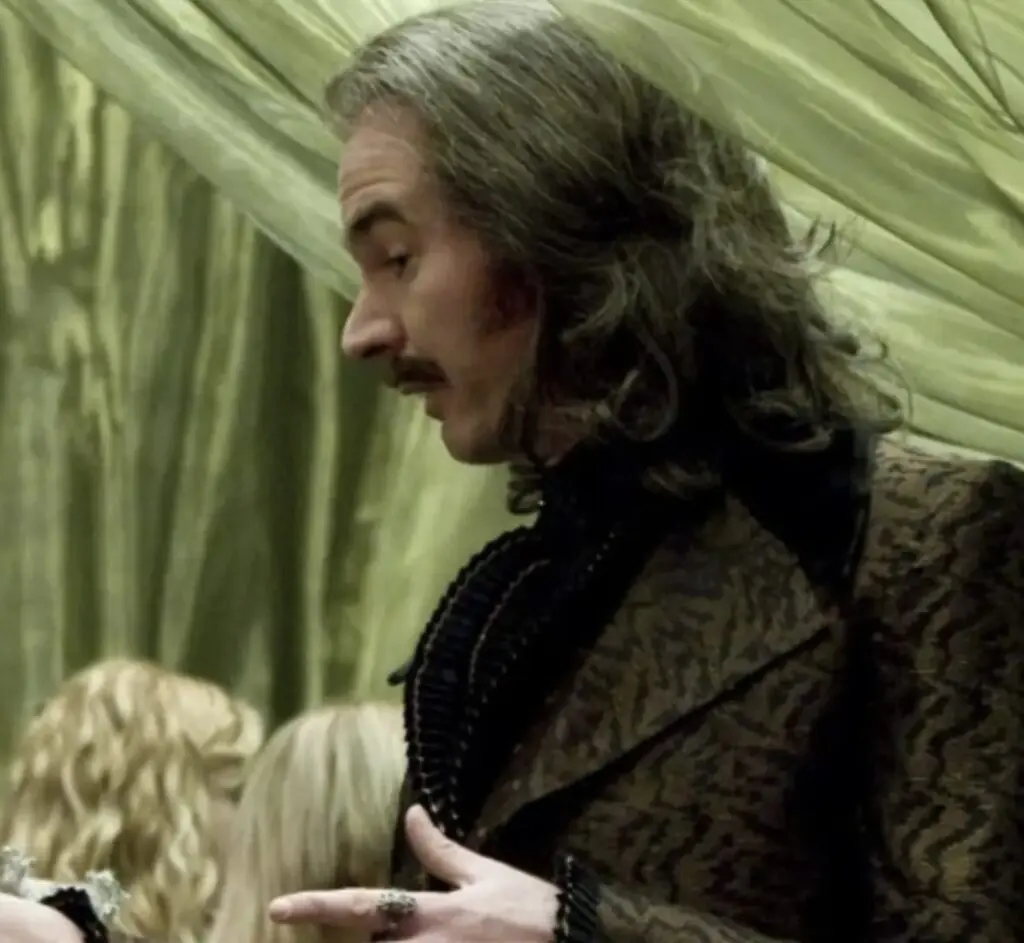 size-large wp-image-1263184404