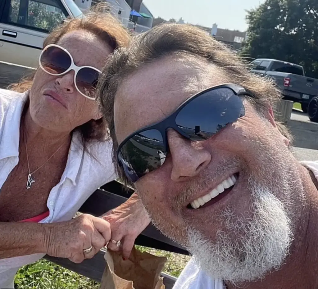 wp-image-1263186412 size-large