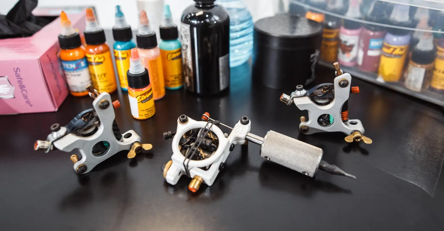 Mom 'forced to watch child's nativity play through window because of extreme look'