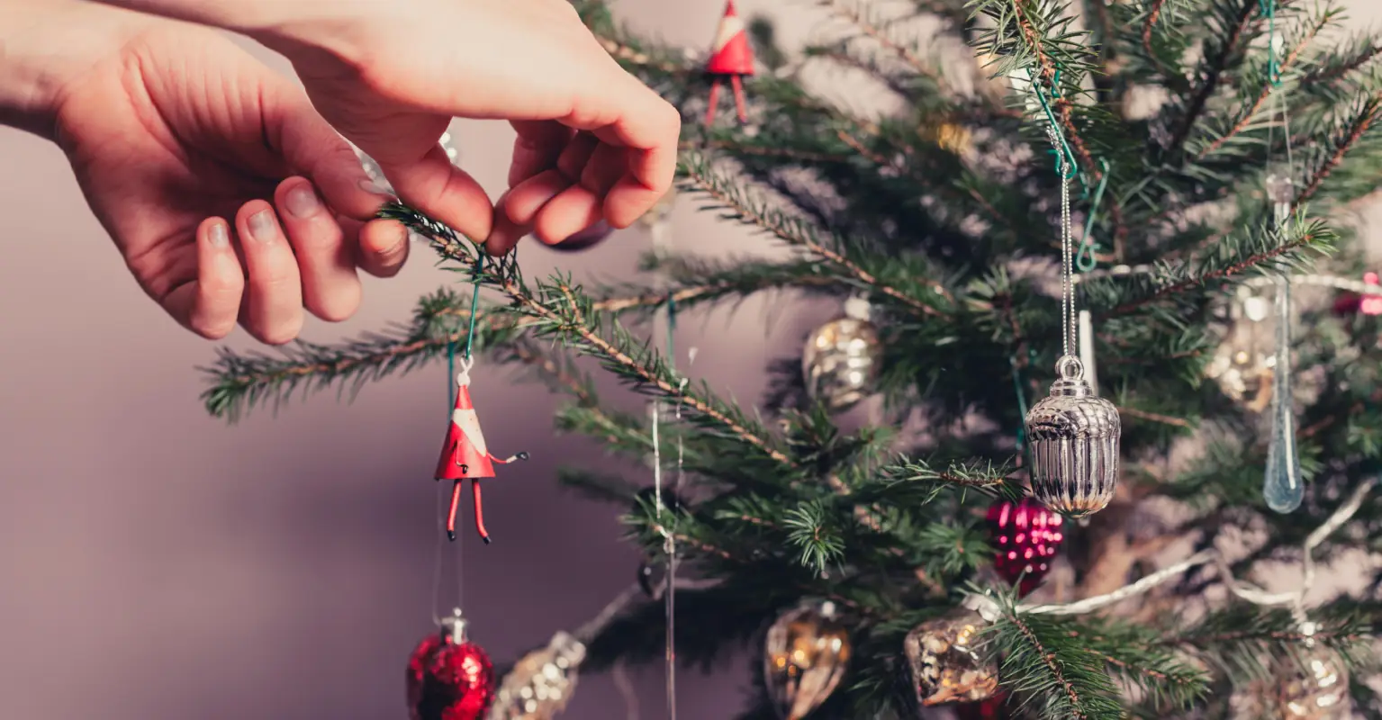Man sparks debate after saying 'Merry Christmas' is a 'highly offensive' term