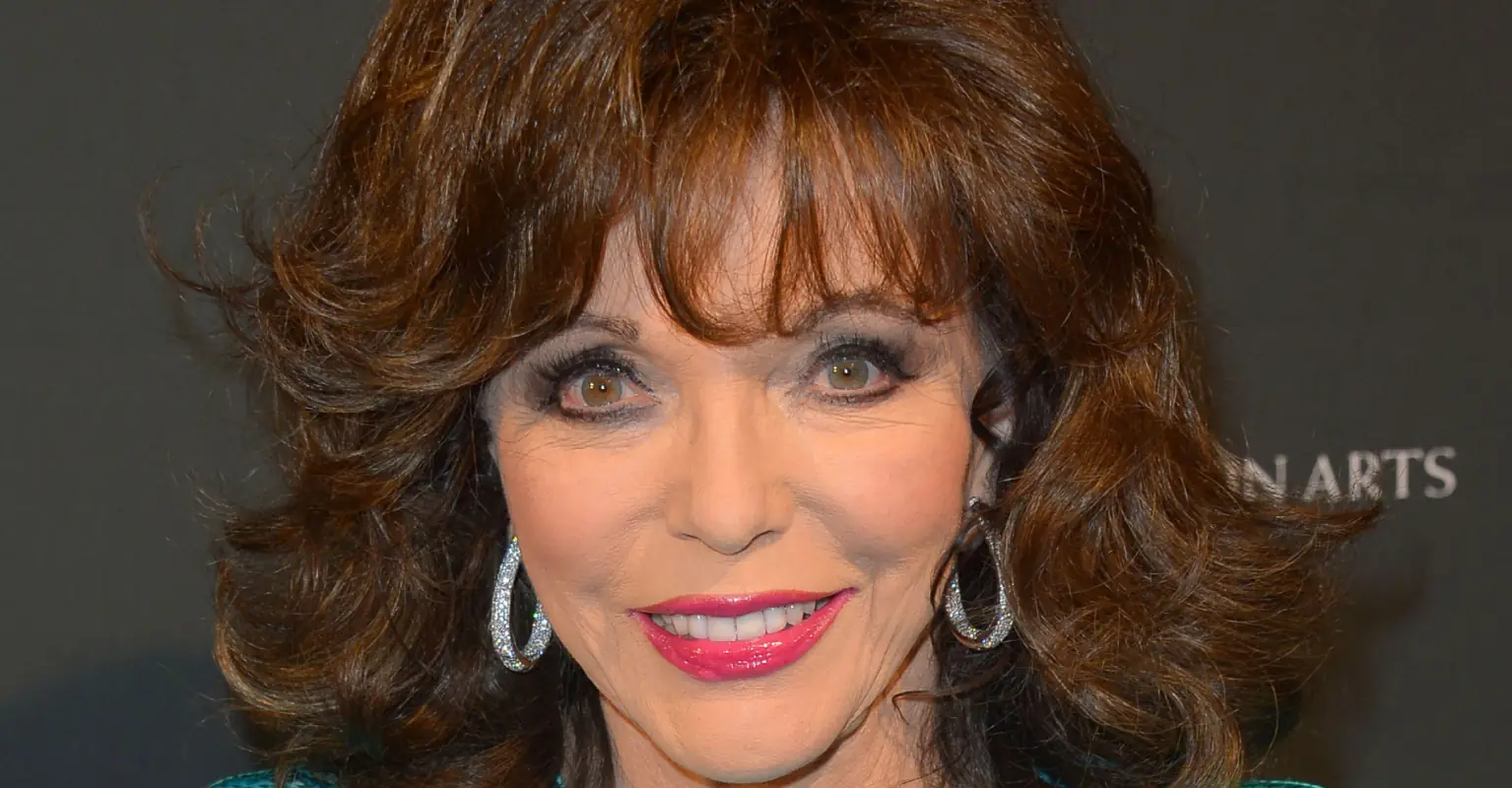 'Ageless' Joan Collins wows fans as she spends Christmas Day in the pool