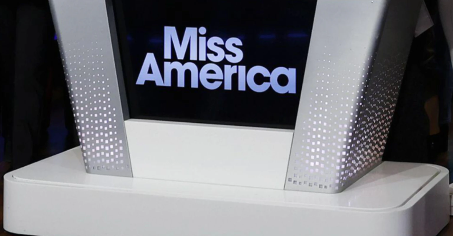 Nuclear engineering student Grace Stanke crowned Miss America