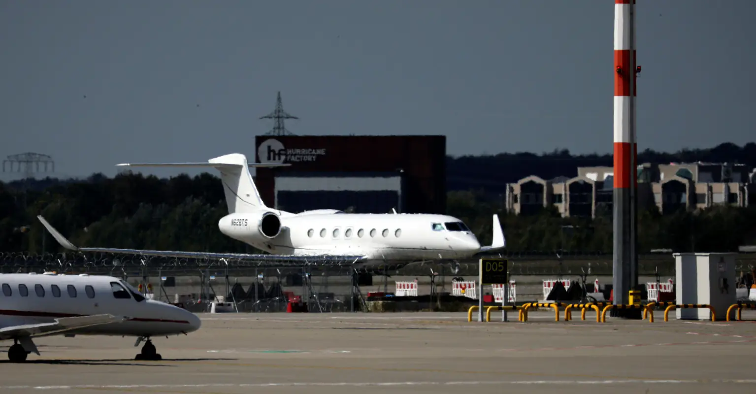Teen who tracked Elon Musk's private jet on Twitter says he's been 'shadowbanned' on site