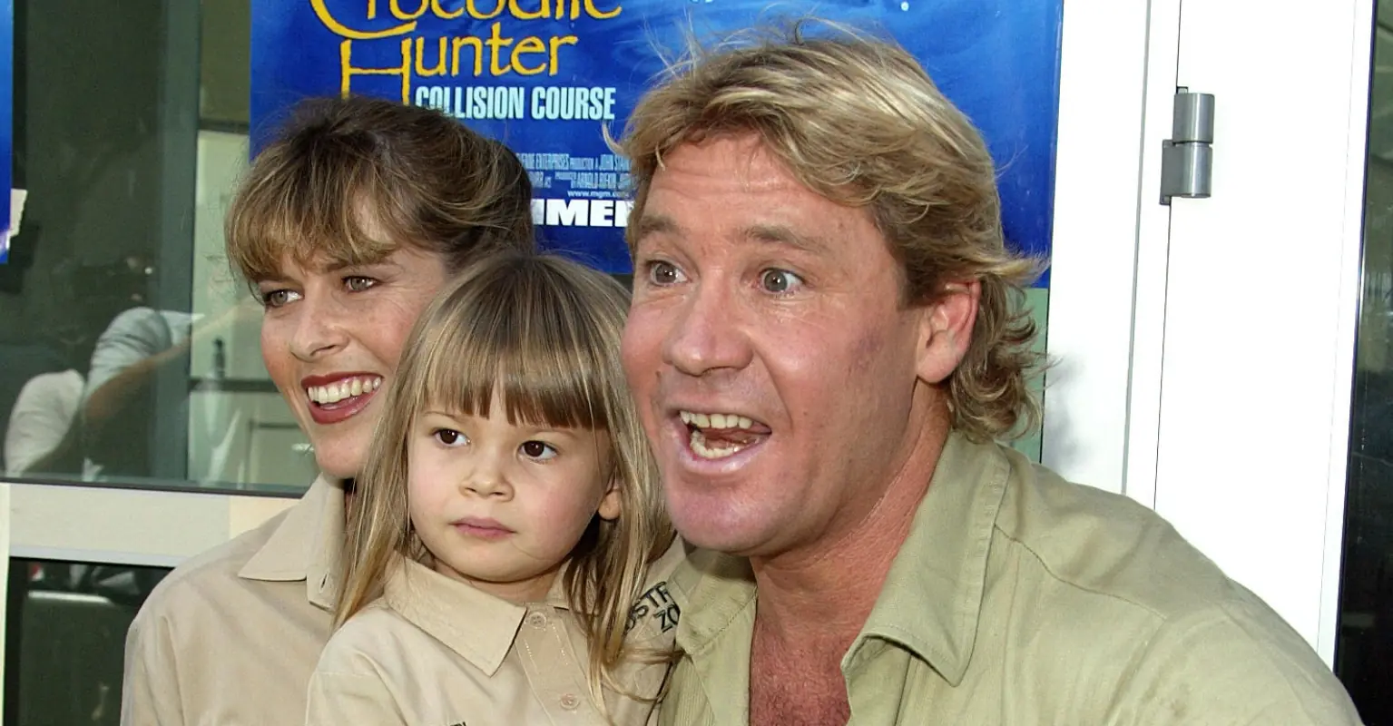 Fans notice heartbreaking detail in Bindi Irwin's family Christmas photo