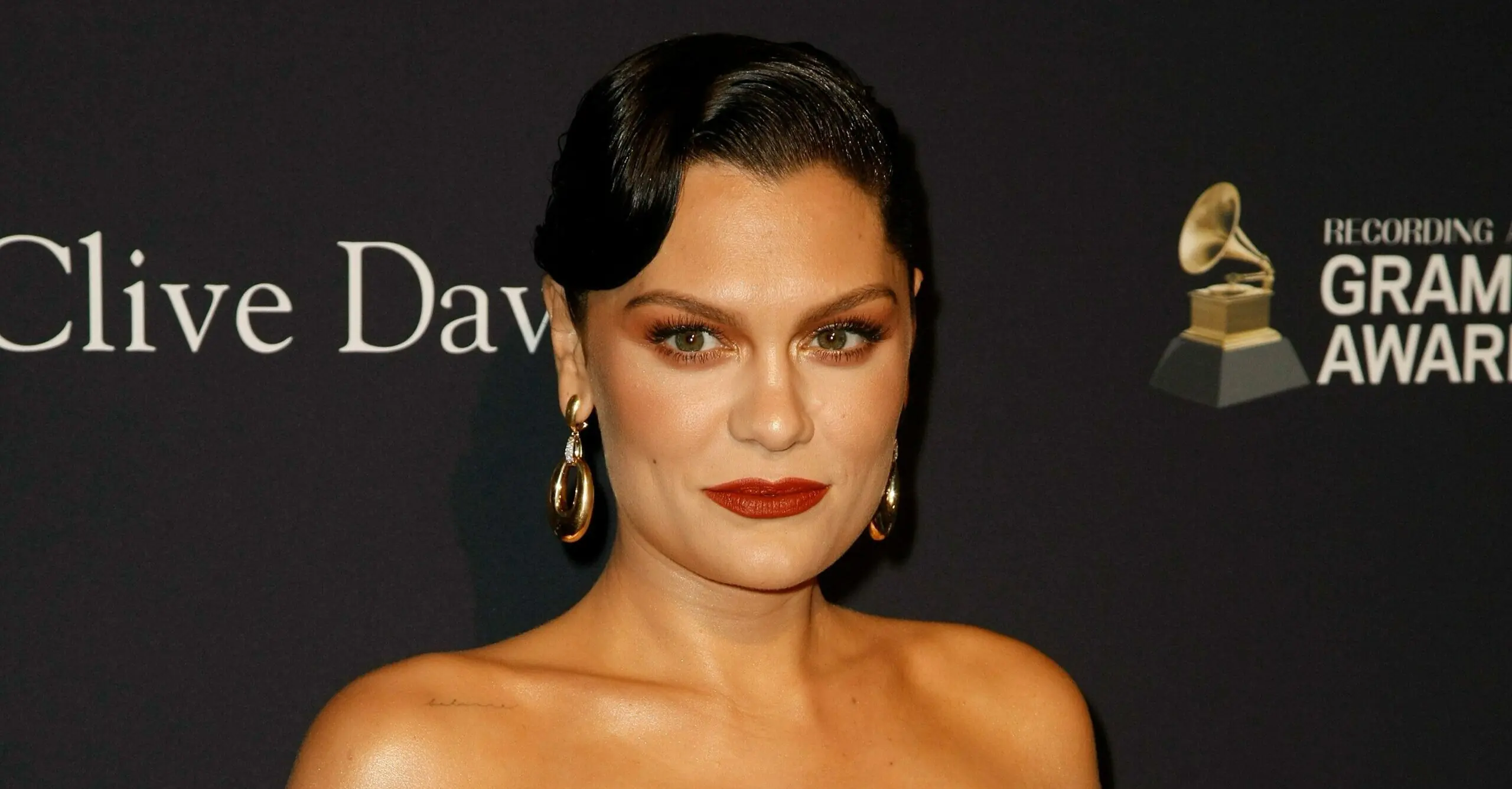 Jessie J confirms she's pregnant with first baby one year after devastating miscarriage