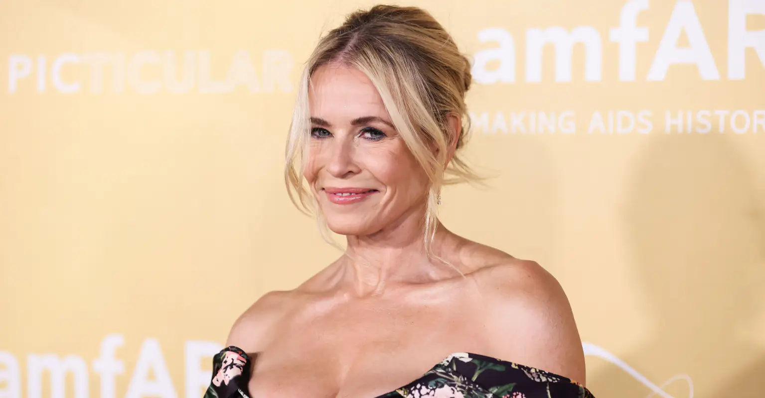 Chelsea Handler claims she thought the sun and moon were the same until she was 40