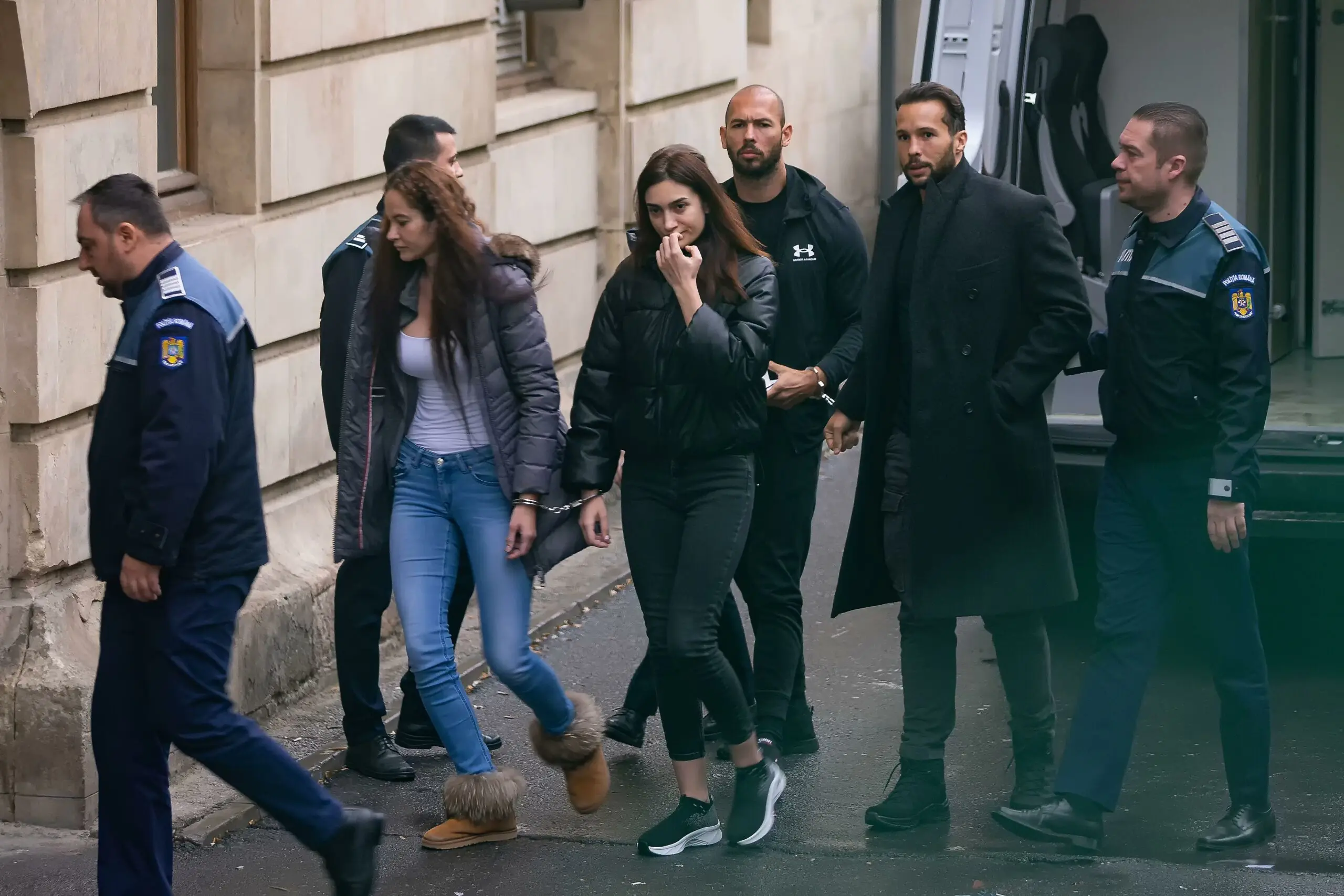 size-full wp-image-1263190341