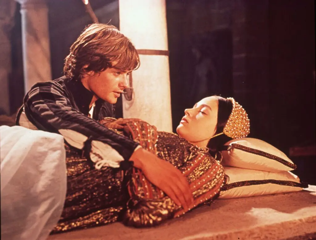 size-large wp-image-1263187586