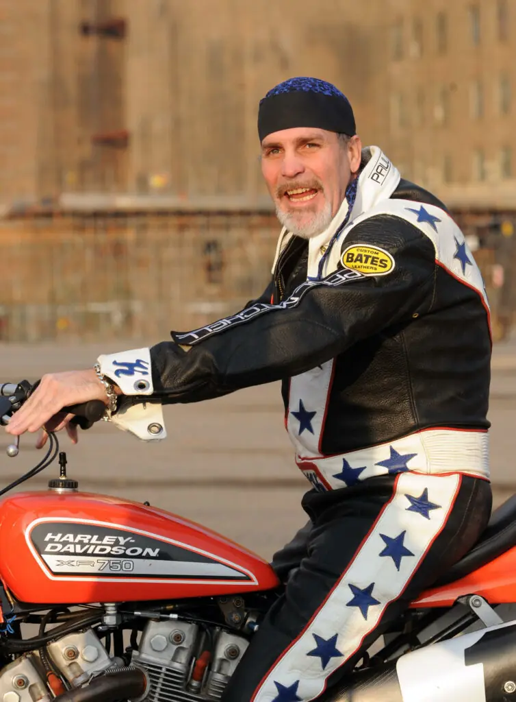 size-large wp-image-1263189216