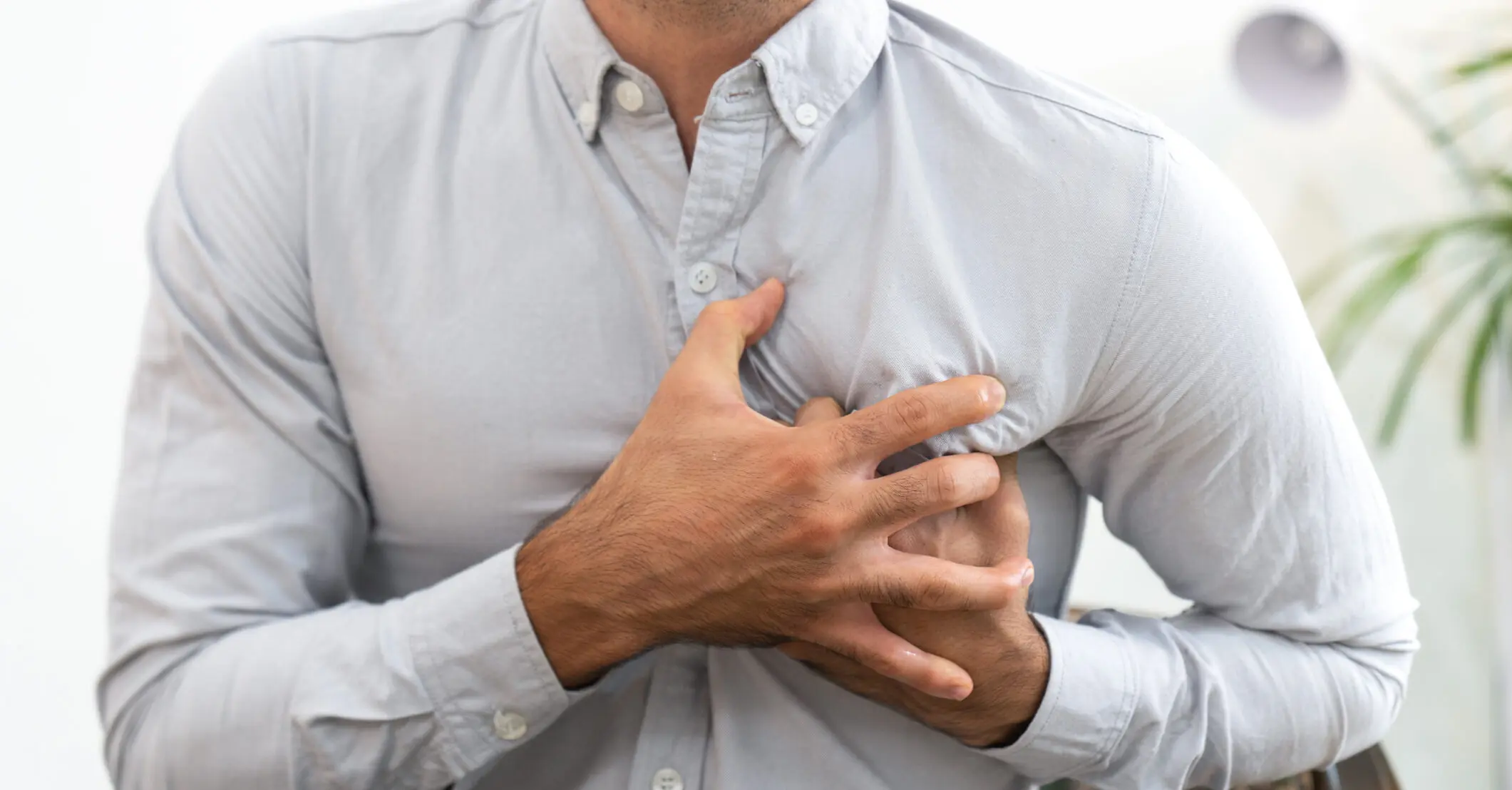 Heart attack survivor filmed the exact moment it took hold of him: 'I thought I was dying'