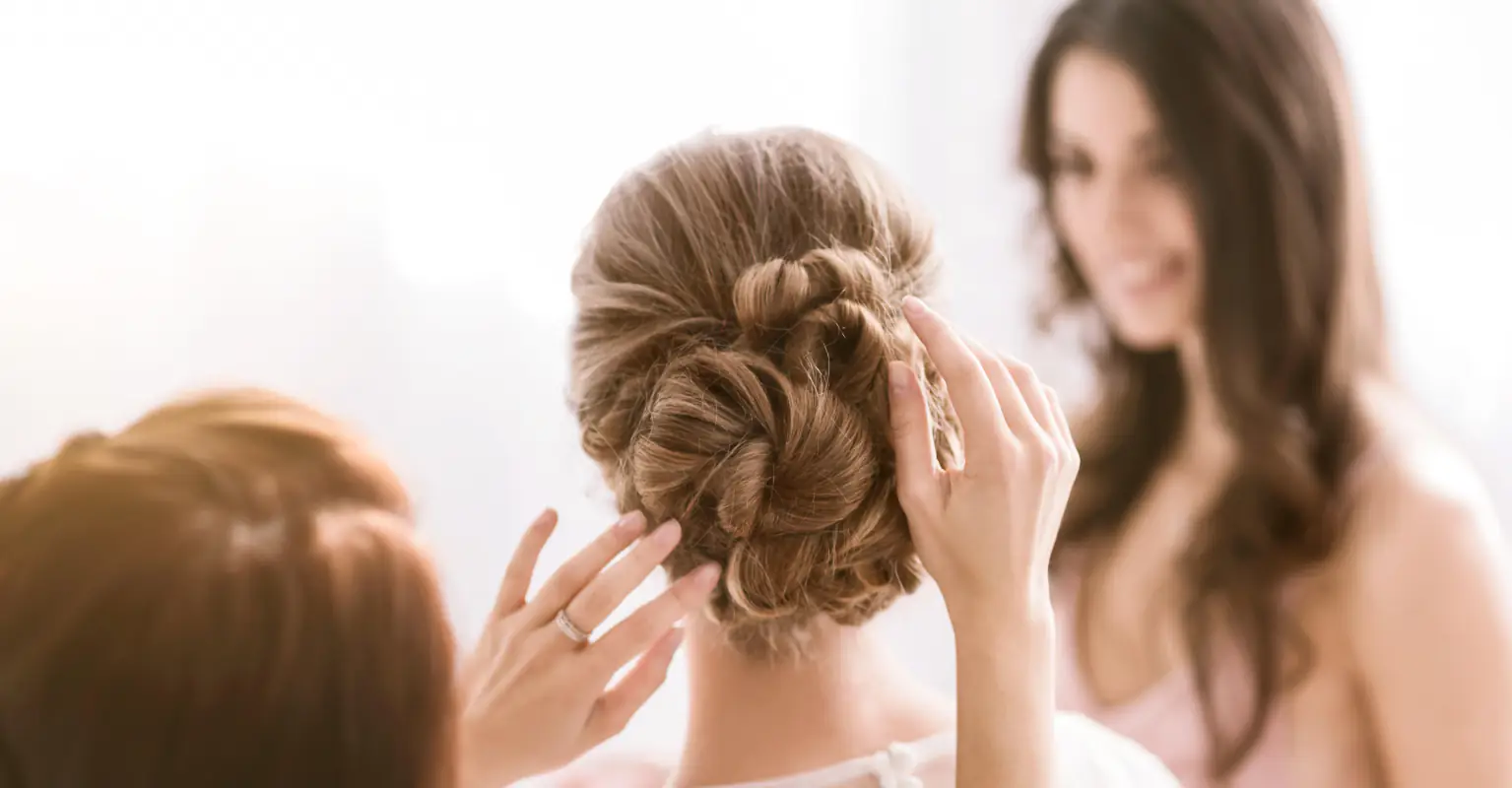 Bride splits opinion after claiming bridesmaids shouldn't have to pay to be involved in wedding day