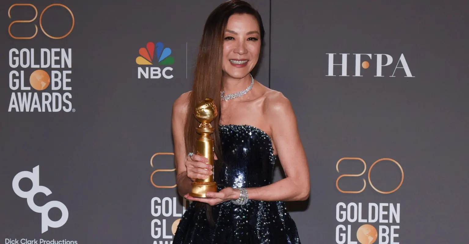 Jamie Lee Curtis' reaction to Michelle Yeoh's Golden Globes win was priceless