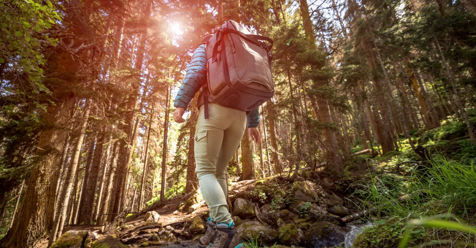 Husband forgets his wife after pee break and drives off 100 miles without her