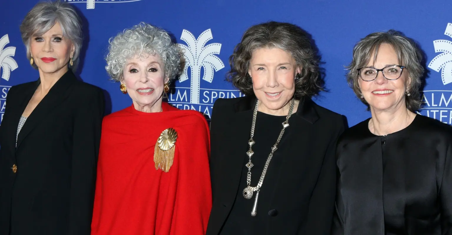 Jane Fonda, 85, Lily Tomlin, 83, Rita Moreno, 91, and Sally Field, 76, stun in gorgeous group photo