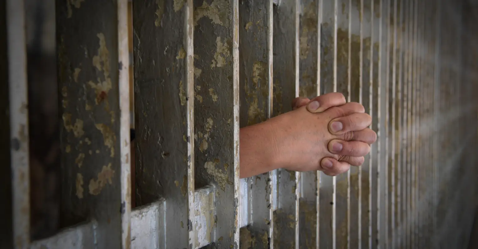 Convicted double murderer on death row dies after choking on her dinner