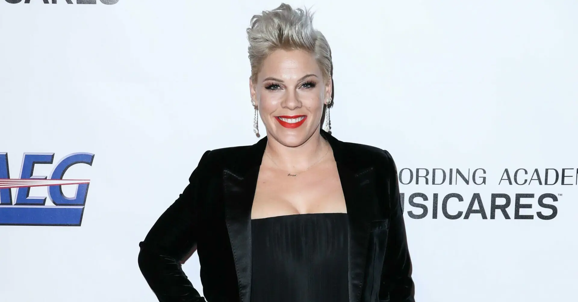 Pink reveals 11-year-old daughter will have minimum-wage job on upcoming tour