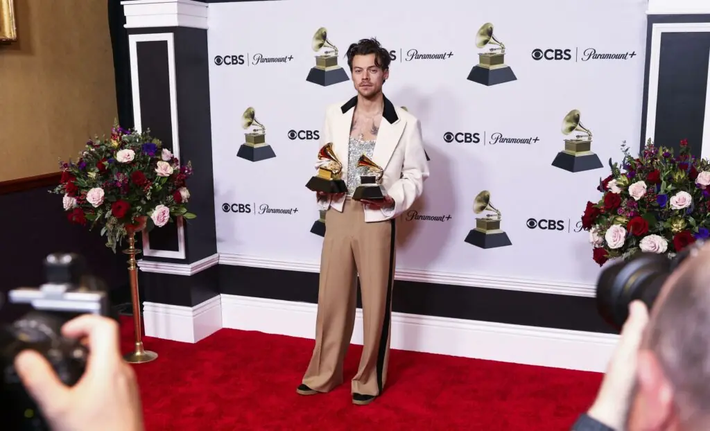 wp-image-1263194540 size-large