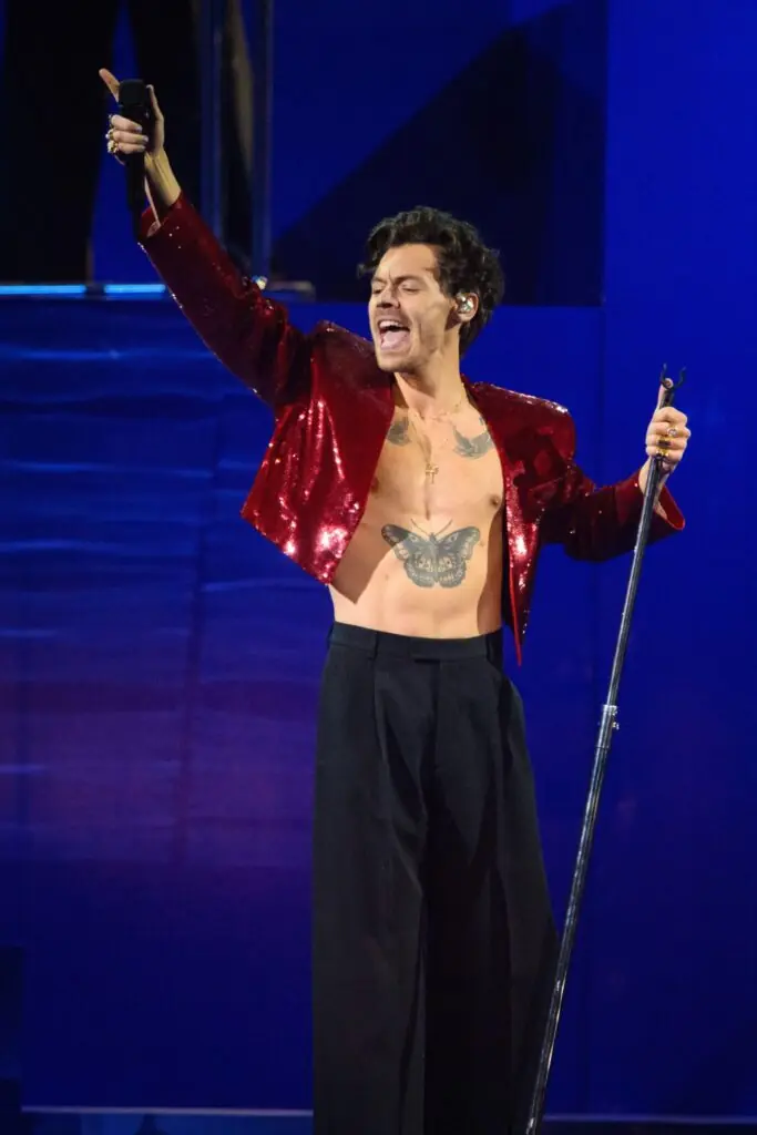 wp-image-1263194541 size-large