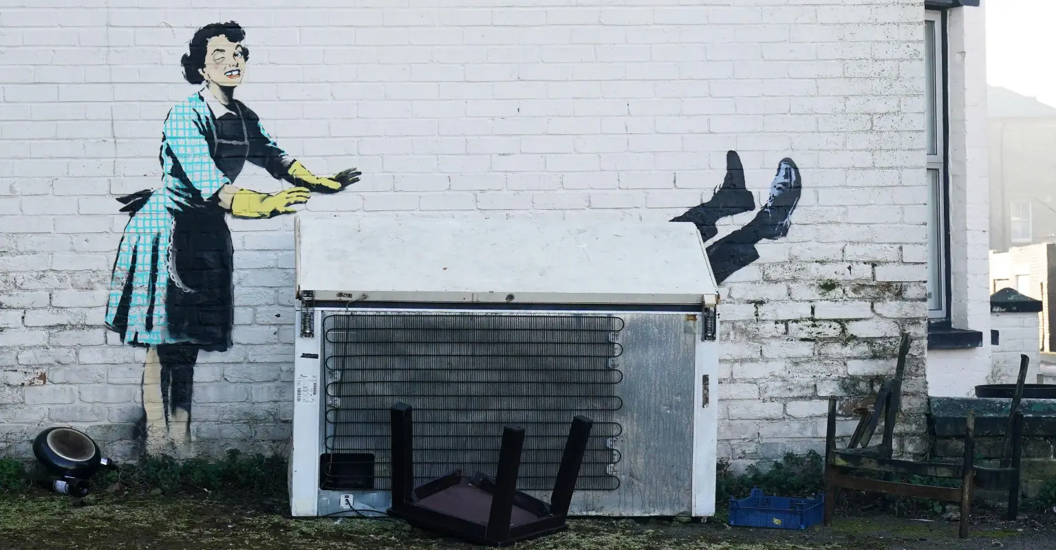 Banksy's Valentine's Day art removed after just a few hours