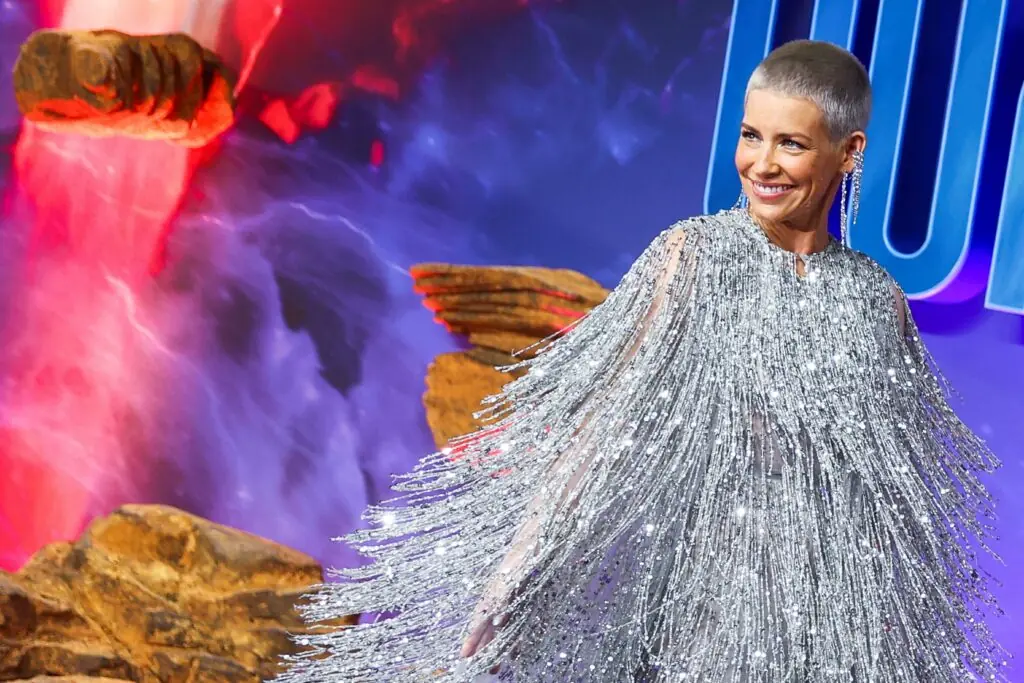 wp-image-1263196997 size-large