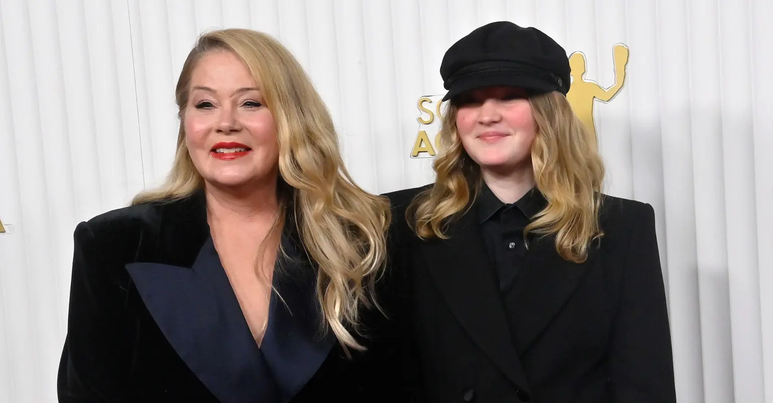 Christina Applegate brings daughter to her 'last awards show as an actor' amid MS battle